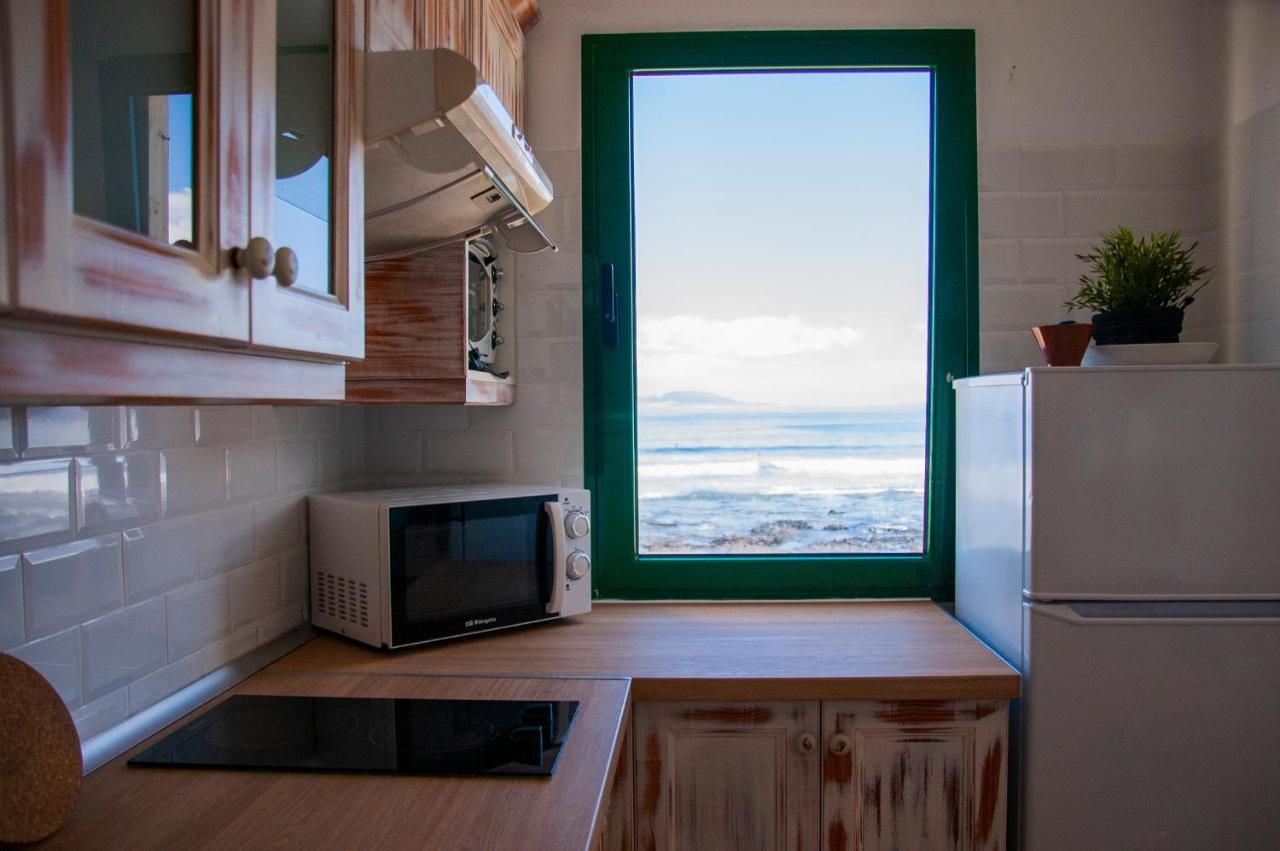 Ferienwohnung Arena Y El Mar Famara Exterior foto
