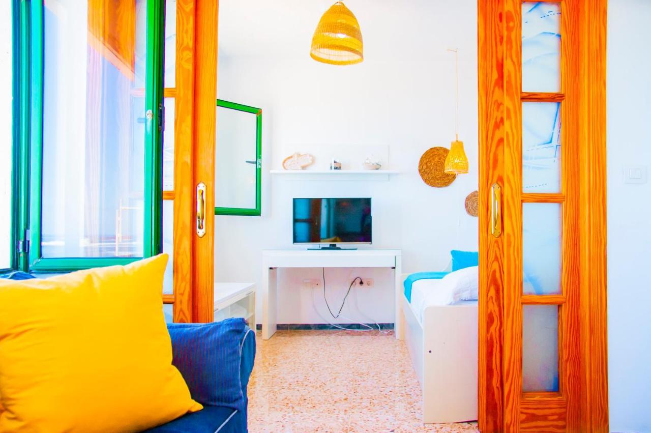 Ferienwohnung Arena Y El Mar Famara Exterior foto